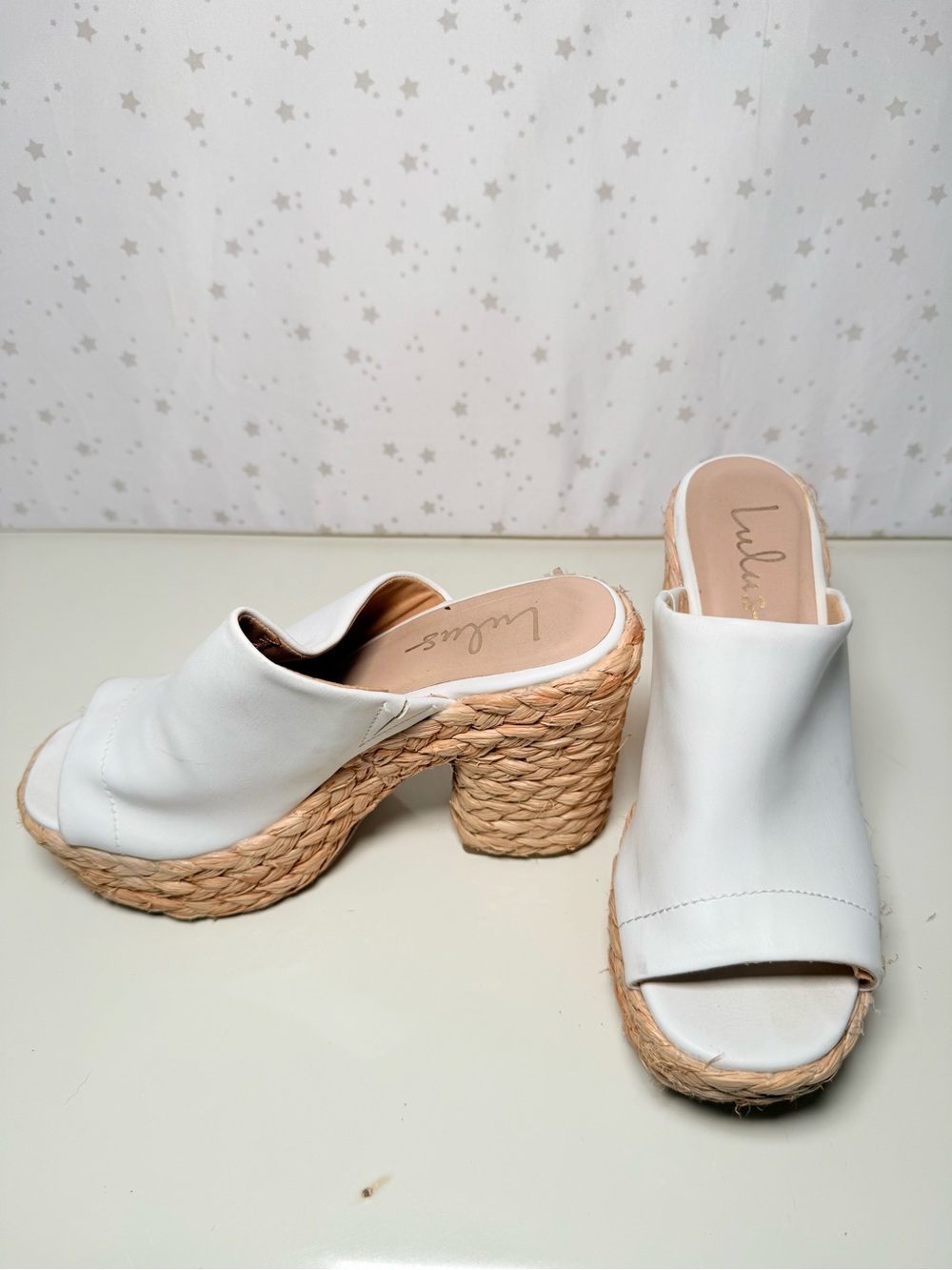 LULUS | White Raffia Platform Slide Sandals | Size 6.5 - Picture 2 of 4